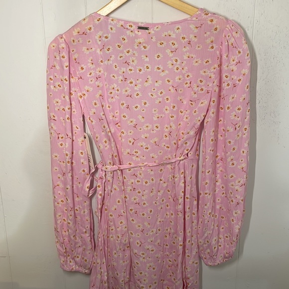 Billabong Spring Romance Mini Wrap Dress - Picture 10 of 11